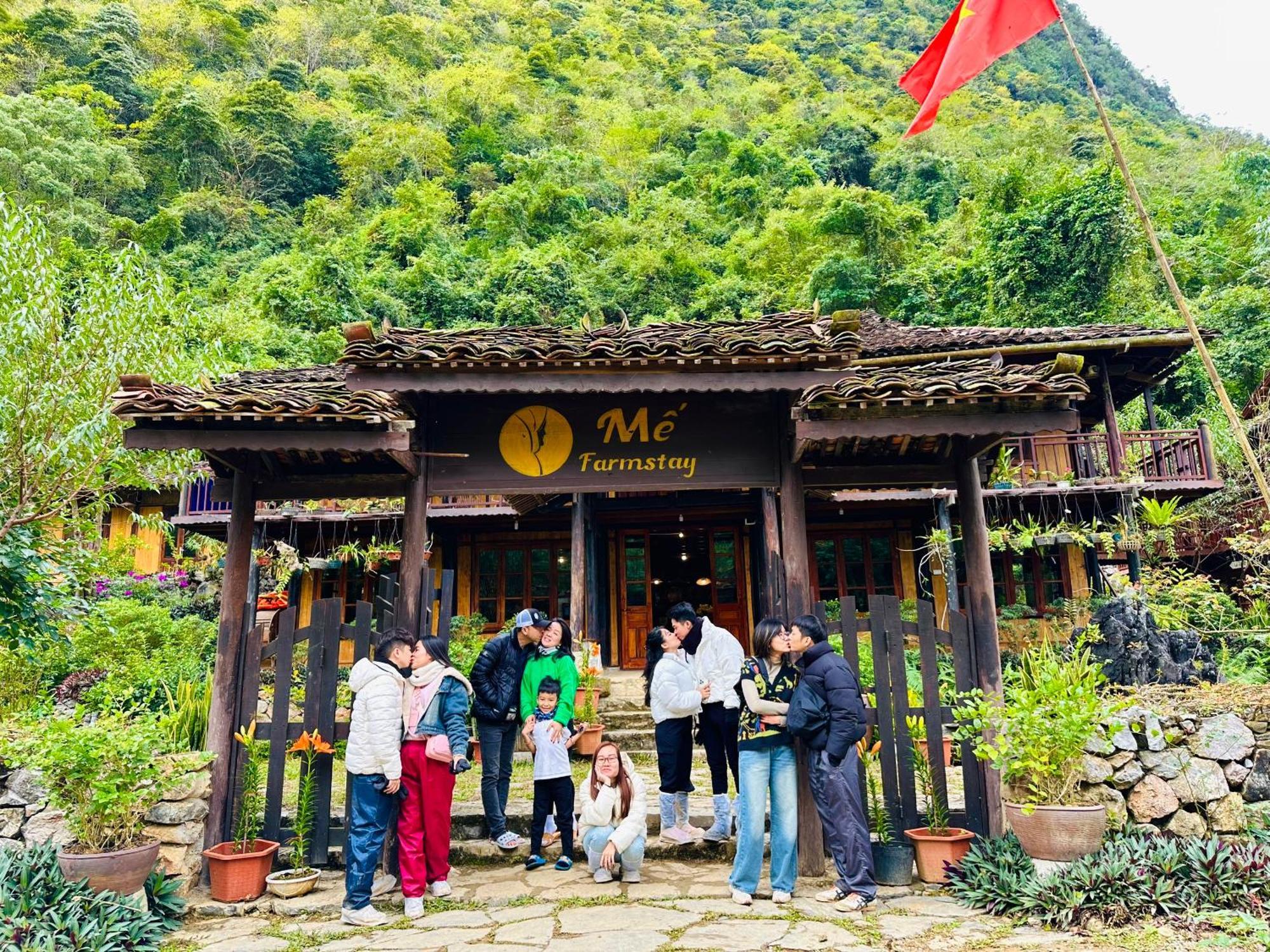 Aparthotel Tl Adventure Tour & Motorbike Ha Giang Exteriér fotografie